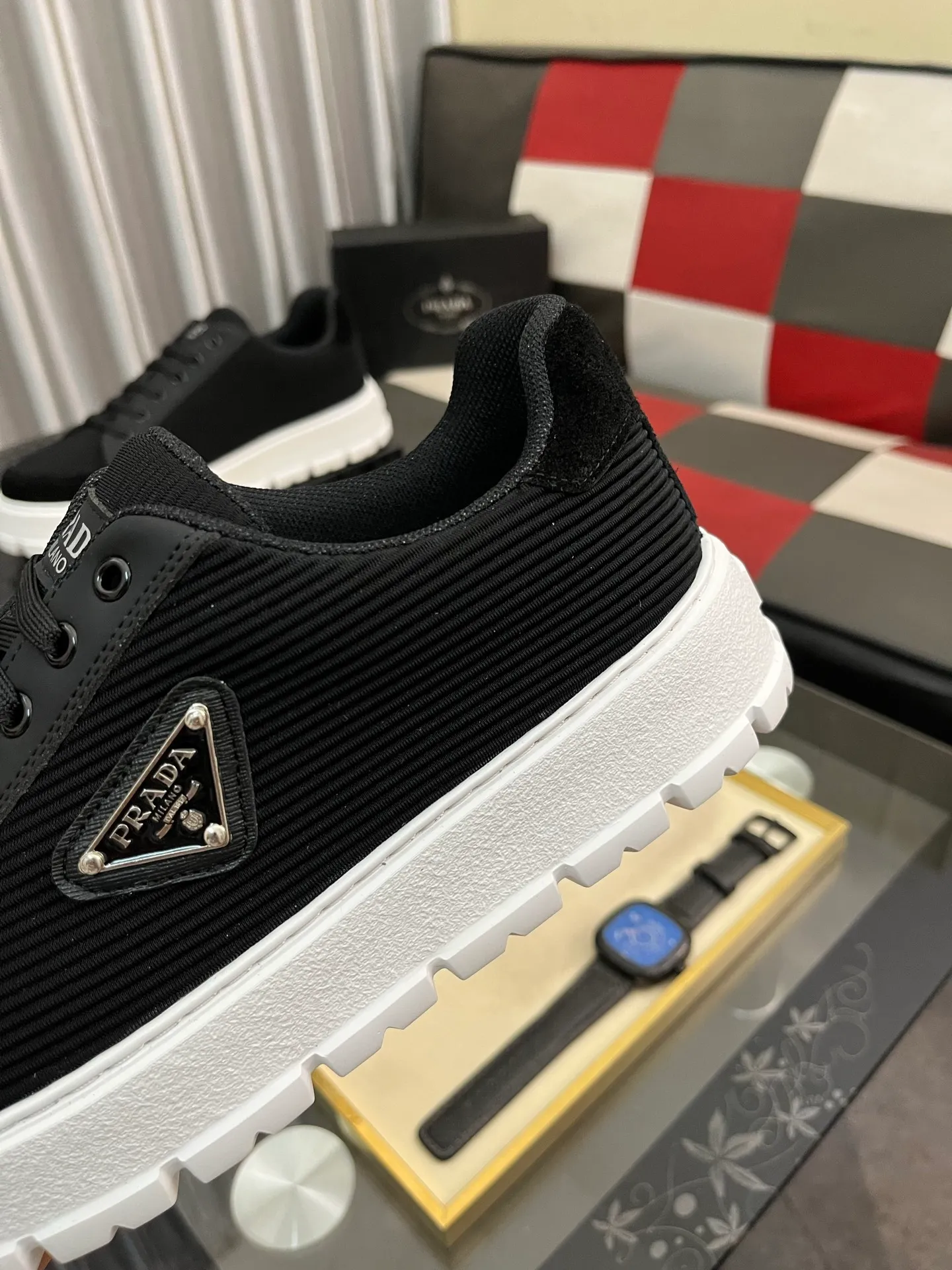 Men's Men's Shoes💰440⌚️⌚️《PRADA*》The latest and most popular casual shoes, top brand [seduce] luxury~purchasing agent, top~quality. [Strong] The upper is made of imported breathable special materials ➕ breathable feet (•) with fine workmanship. Original stylish and stylish soft rubber wear-resistant outsole, light and comfortable on the foot, size: 38-445️⃣colors available